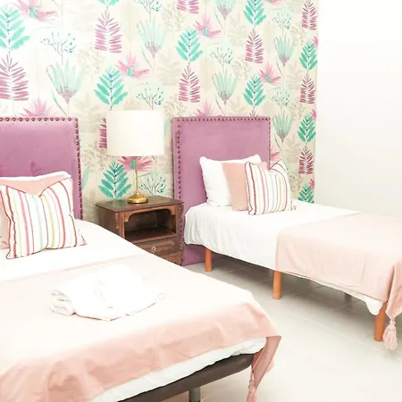 Seaside Serenity אלבופיירה