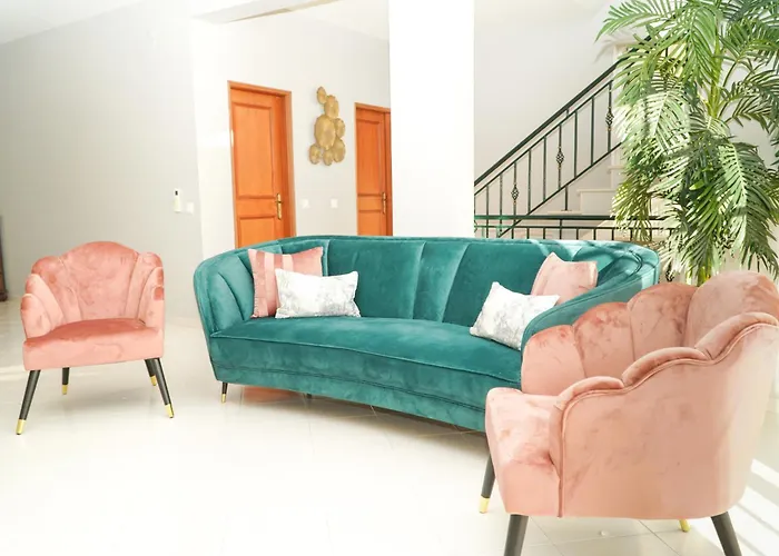 Seaside Serenity Willa