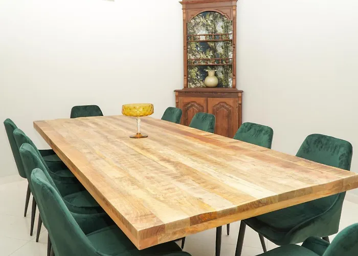 Villa Seaside Serenity